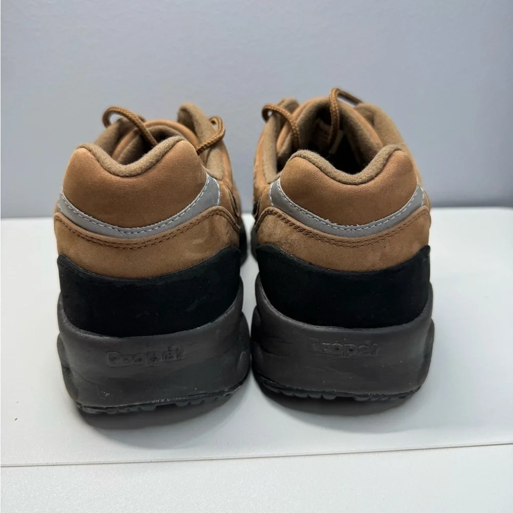 Propet stability walker size 8 Men's Brown Athletic Shoes